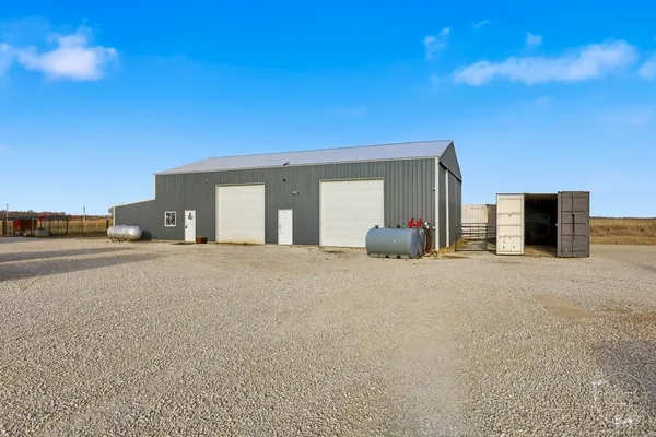 $259,900 | 335 North 9250e Road, Momence, IL 60954
