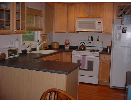 7 Baron Road Franklin, MA 02038 - Photo 3 of 6 Gallery Image 3