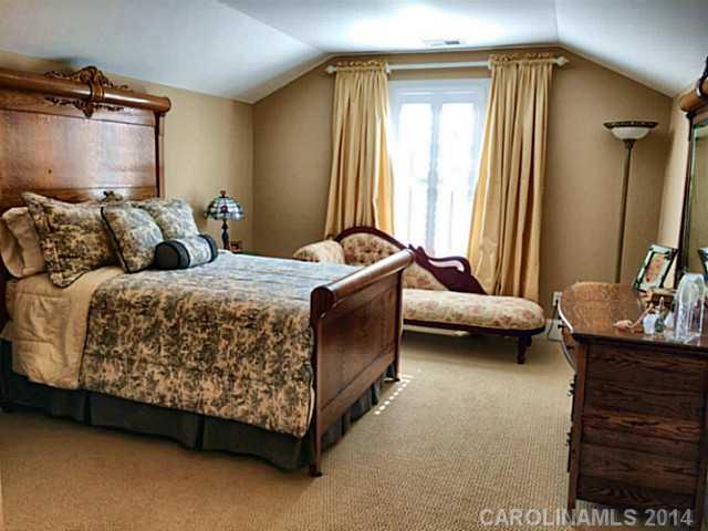 17606 Meadow Bottom Road Charlotte, NC 28277 - Photo 12 of 16 Gallery Image 12