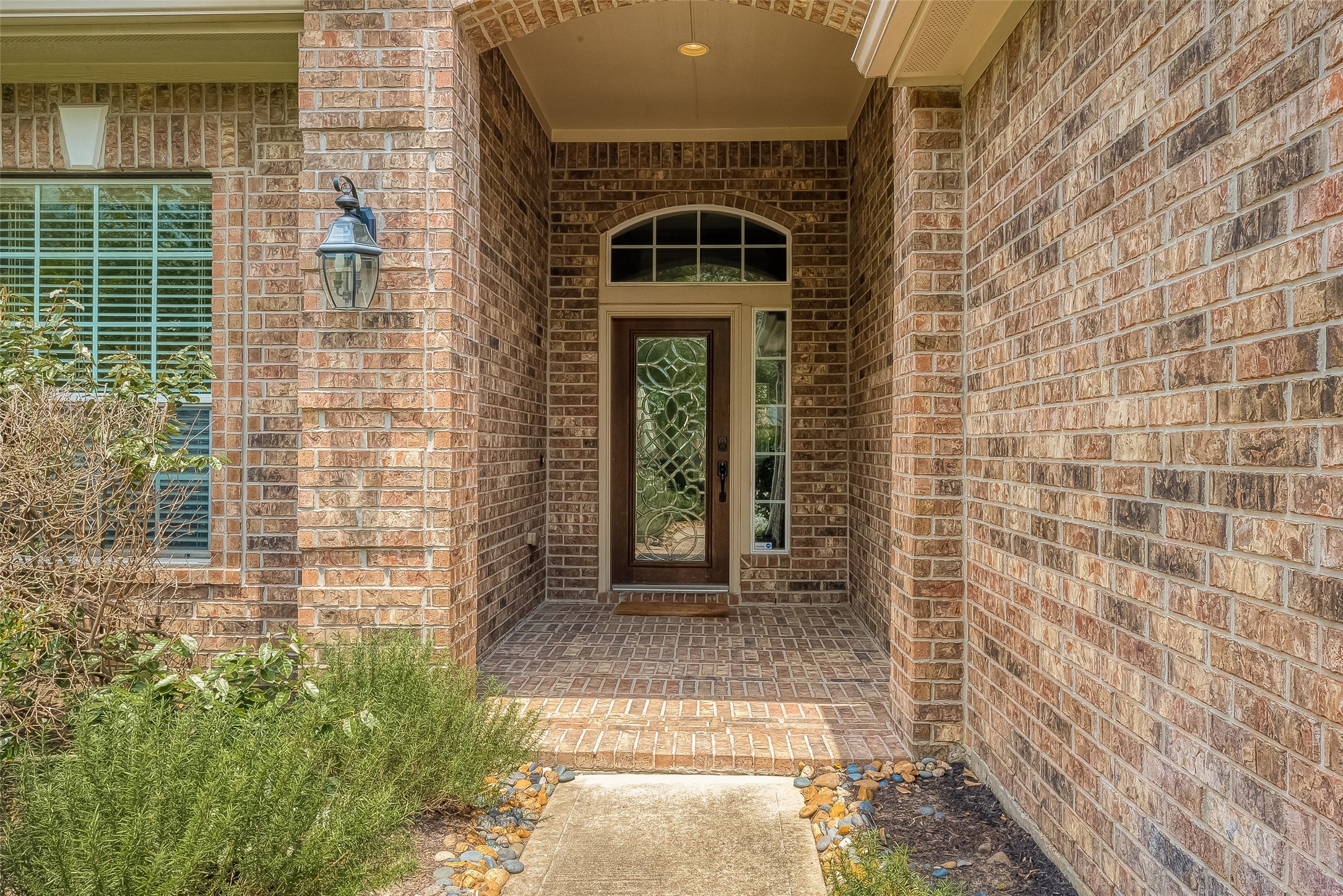 167 Pinto Point Place Spring, TX 77389 - Photo 5 of 50 Gallery Image 5