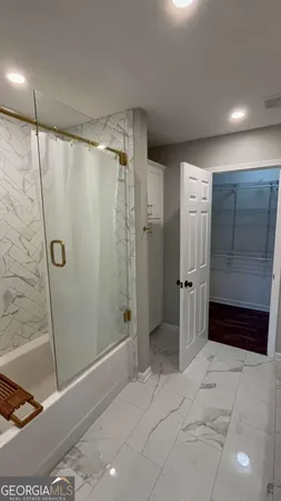 $2,000 | 392 Mill Pond Crossing, Unit C6, Carrollton, GA 30116