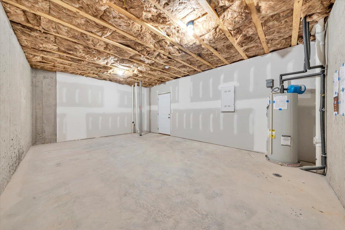 3728 Crescent Ridge Drive Southwest Roanoke, VA 24015 - Photo 20 of 25 21. Basement