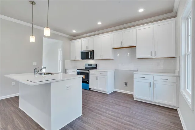 $319,950 | 3728 Crescent Ridge Drive Southwest, Roanoke, VA 24015