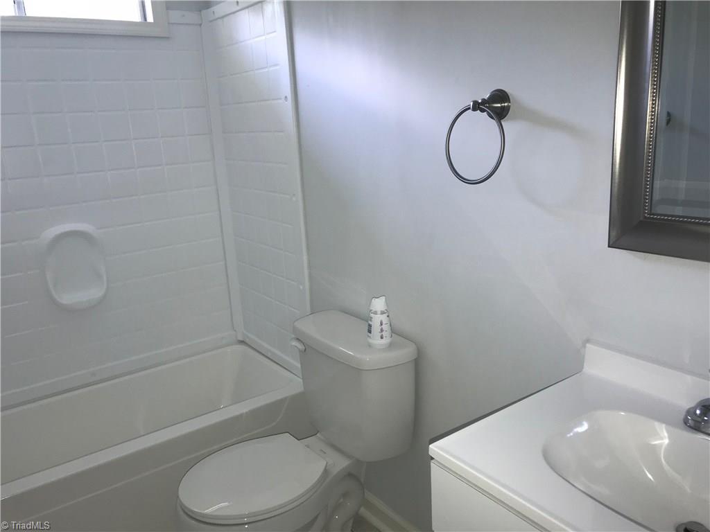 1960 Major Hill Road Graham, NC 27253 - Photo 8 of 21 Gallery Image 8