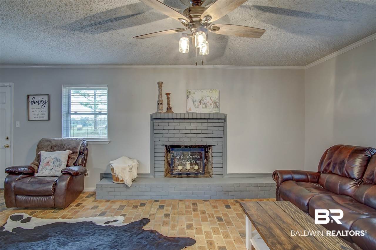 22601 Price Grubbs Road Robertsdale, AL 36567 - Photo 21 of 39