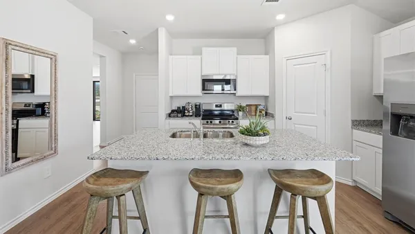 $276,490 | 3013 Hidden Vly Drive, Lindale, TX 75771
