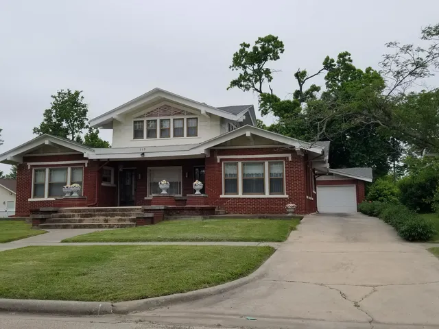$144,750 | 319 North Myrtle Street, Eureka, KS 67045