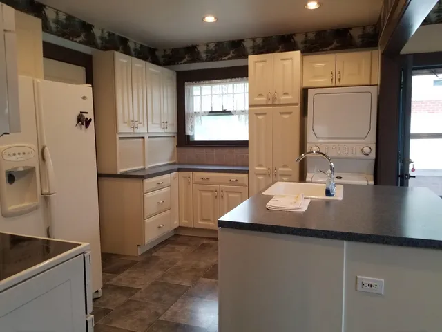 $144,750 | 319 North Myrtle Street, Eureka, KS 67045