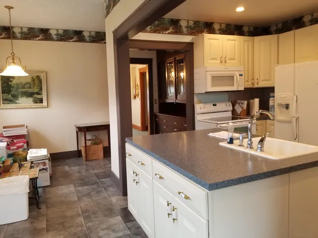 $144,750 | 319 North Myrtle Street, Eureka, KS 67045