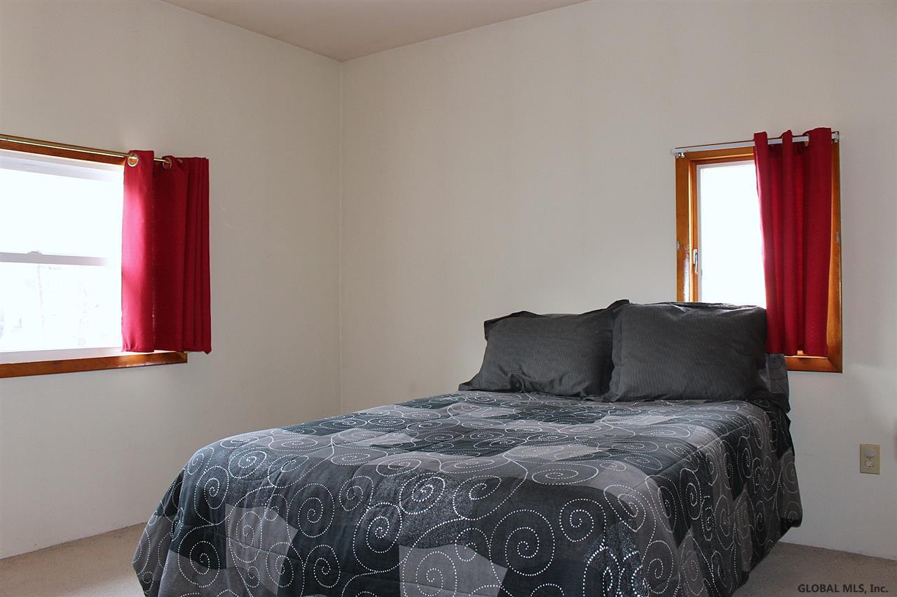 245 Phillips Road Rotterdam, NY 12306 - Photo 13 of 25 Photo 13