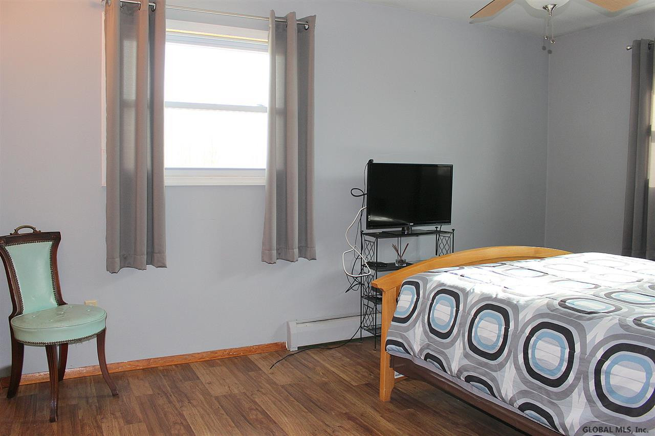 245 Phillips Road Rotterdam, NY 12306 - Photo 8 of 25 Photo 8