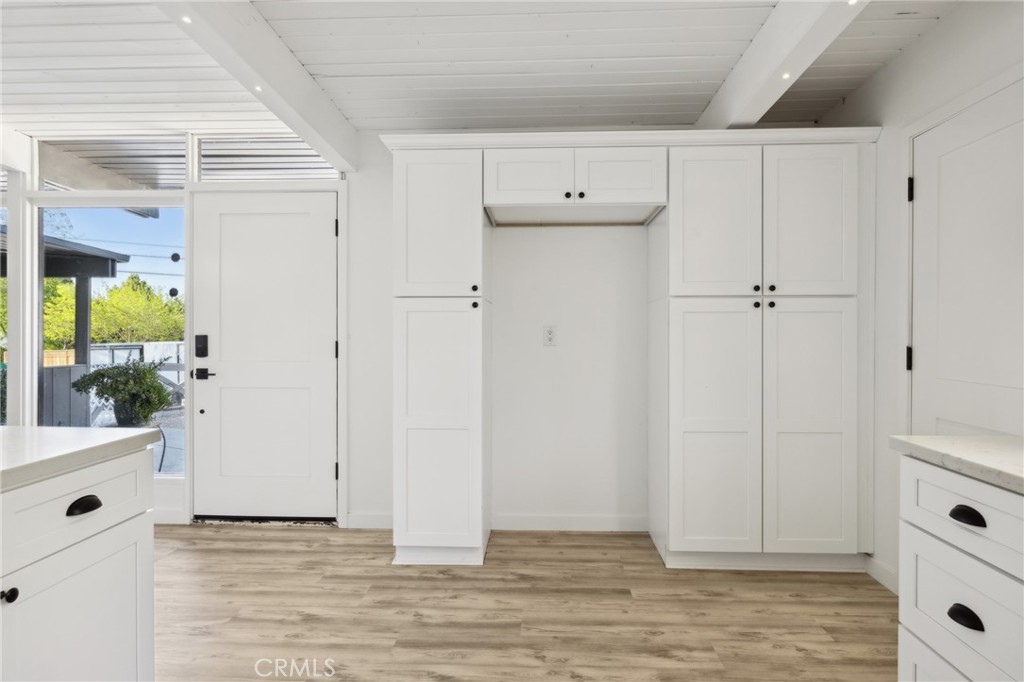 528 Creston Road Paso Robles, CA 93446 - Photo 6 of 46 a view of an entryway with wooden floor