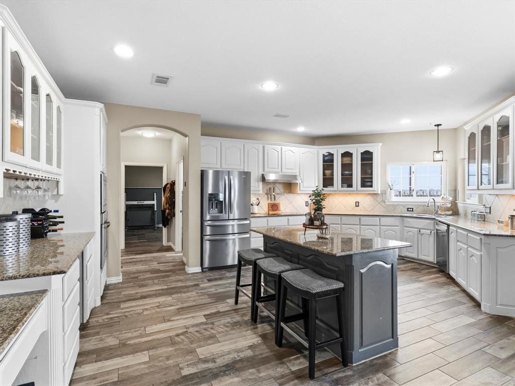 700 Lonesome Trail Haslet, TX 76052 - Photo 11 of 37