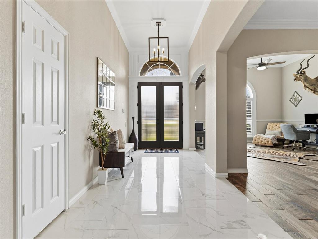 700 Lonesome Trail Haslet, TX 76052 - Photo 2 of 37