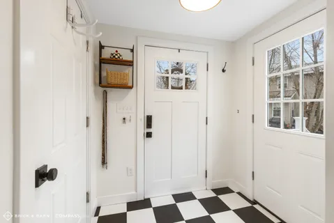 $1,075,000 | 72 Woodbury Avenue, Unit 1, Portsmouth, NH 03801
