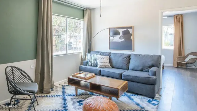 $1,800 | 913 West Highland Avenue, Phoenix, AZ 85013