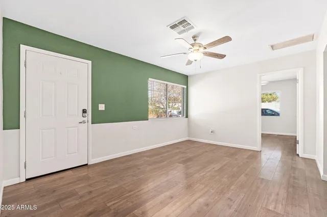 $1,800 | 913 West Highland Avenue, Phoenix, AZ 85013