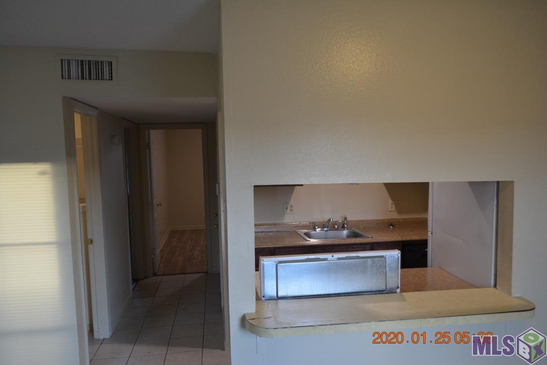 4554 Y A Tittle Avenue, Unit 1 Baton Rouge, LA 70820 - Photo 3 of 23