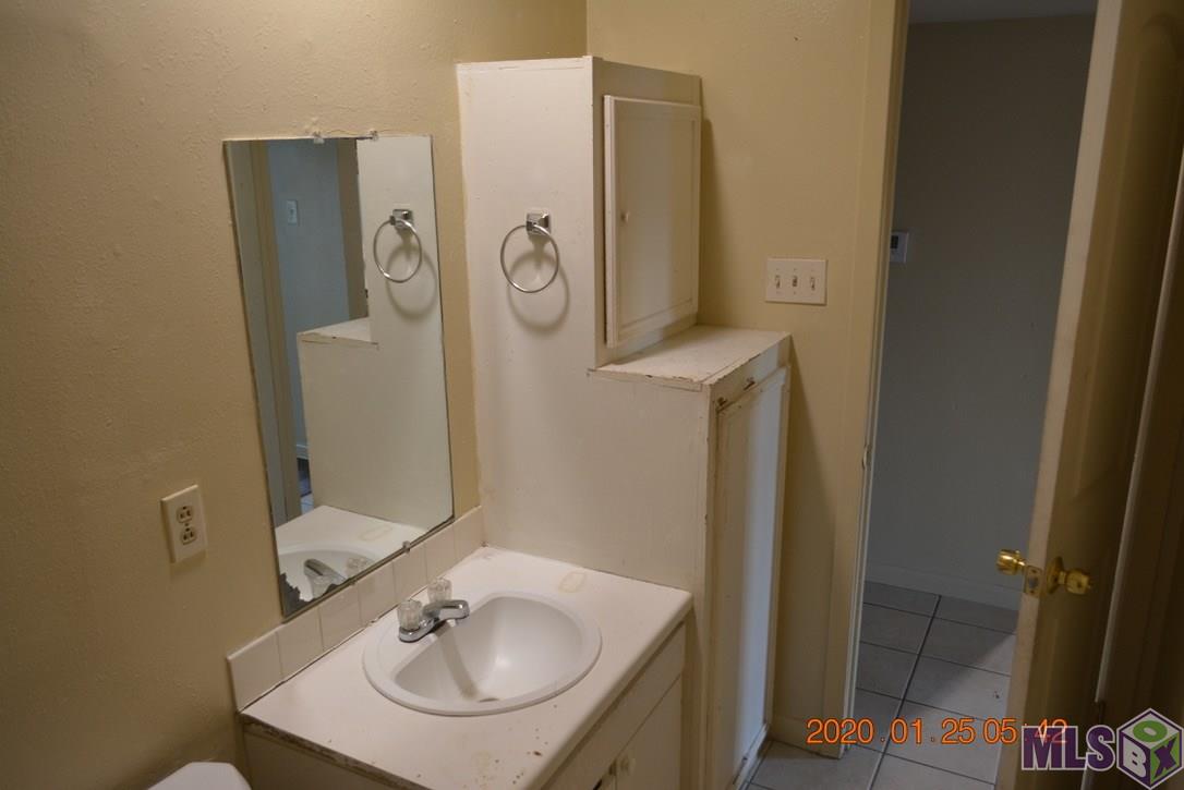 4554 Y A Tittle Avenue, Unit 1 Baton Rouge, LA 70820 - Photo 10 of 23