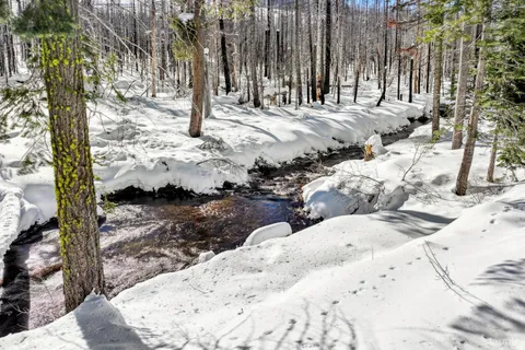 $2,425,000 | 7770 Tamarack Pines Road, Twin Bridges, CA 95735