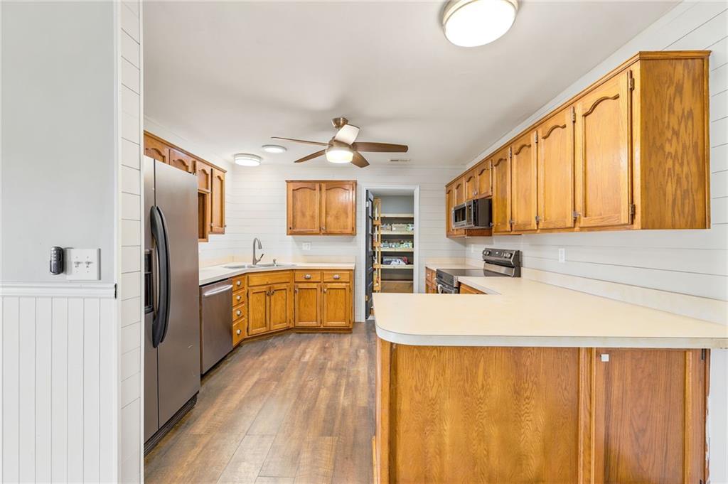 1641 Northwest 100th Road Kingsville, MO 64061 - Photo 14 of 63