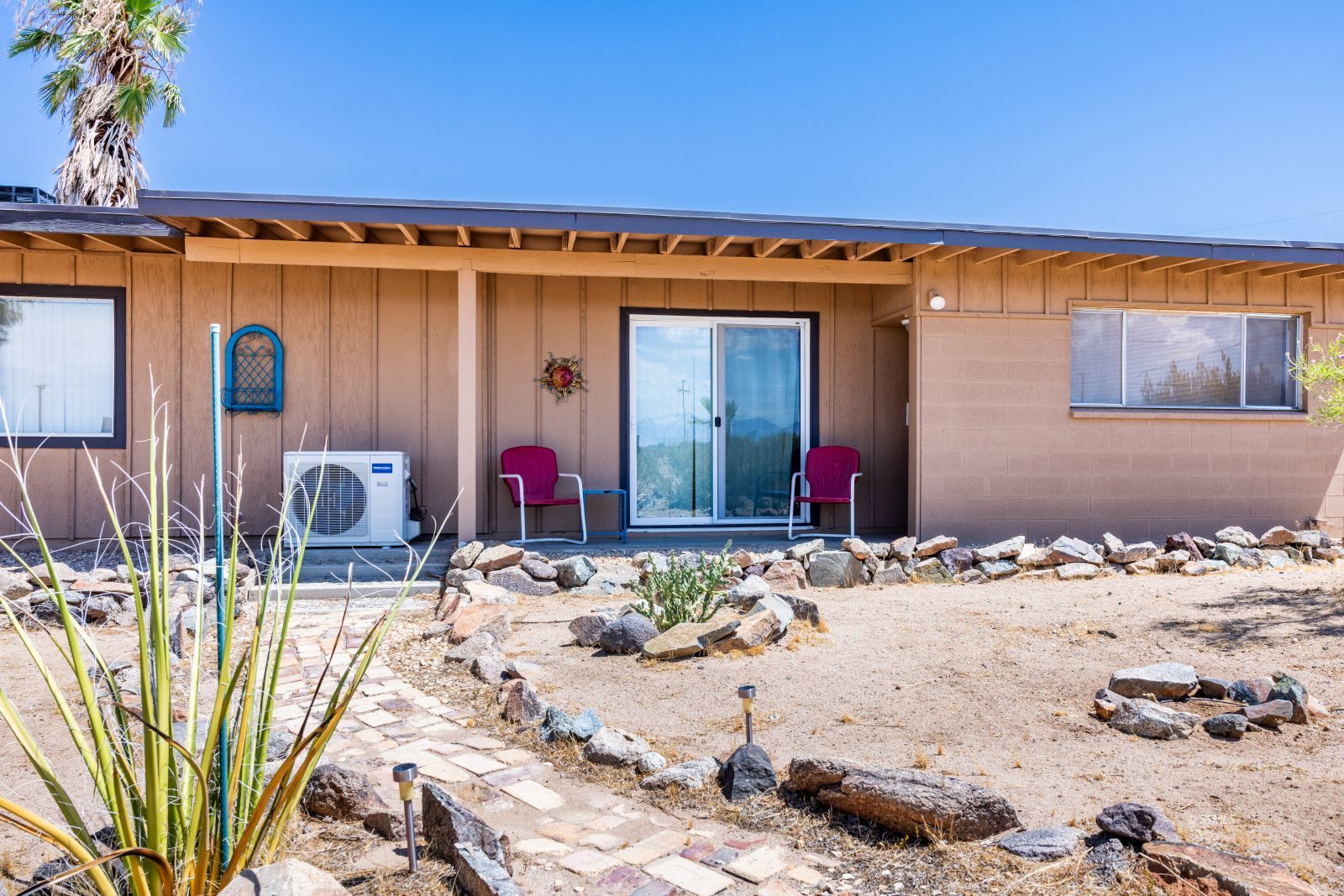 1355 Southern Way Ridgecrest, CA 93555 - Photo 5 of 43