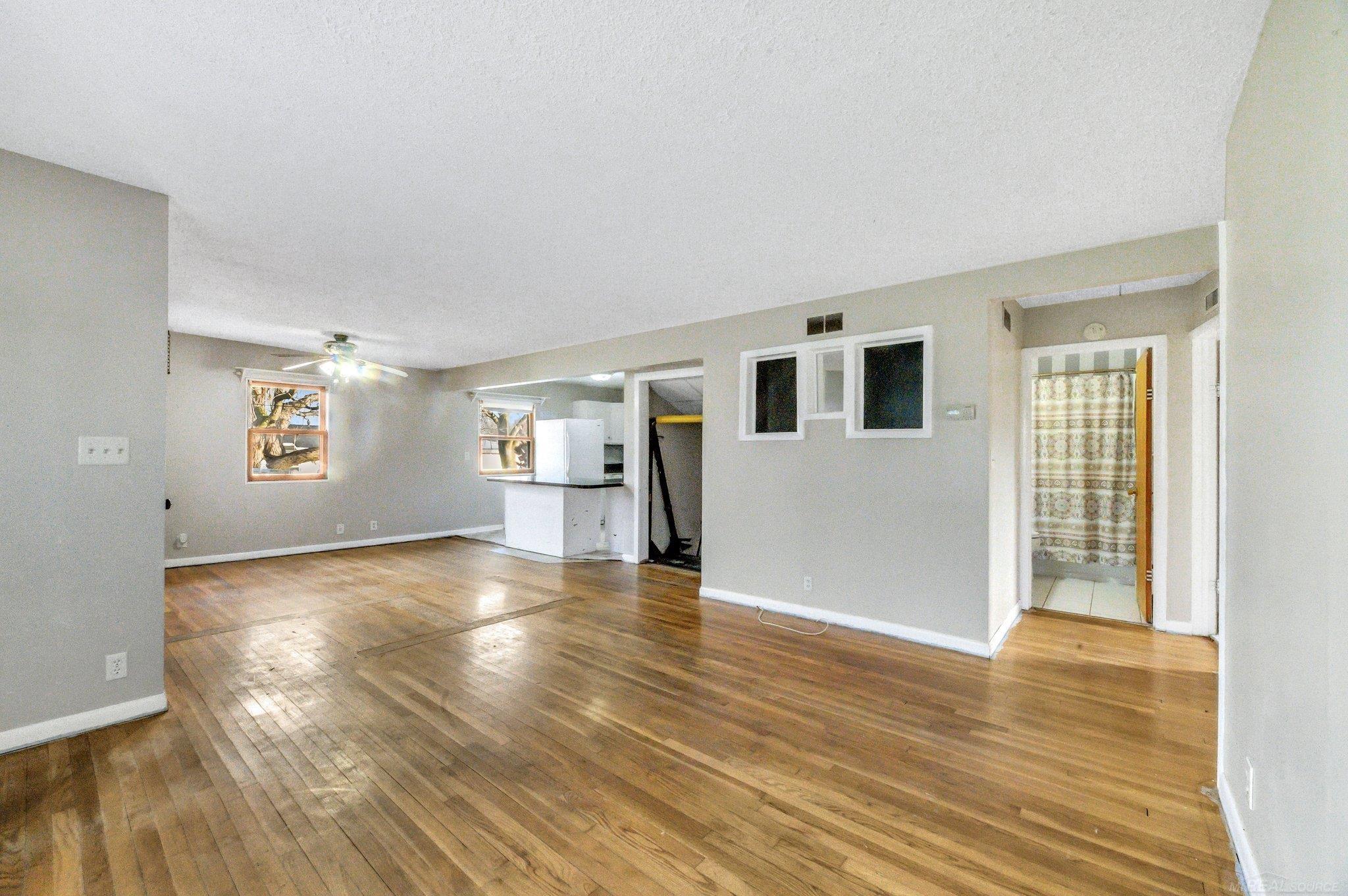 6840 West Road Washington, MI 48094 - Photo 5 of 39