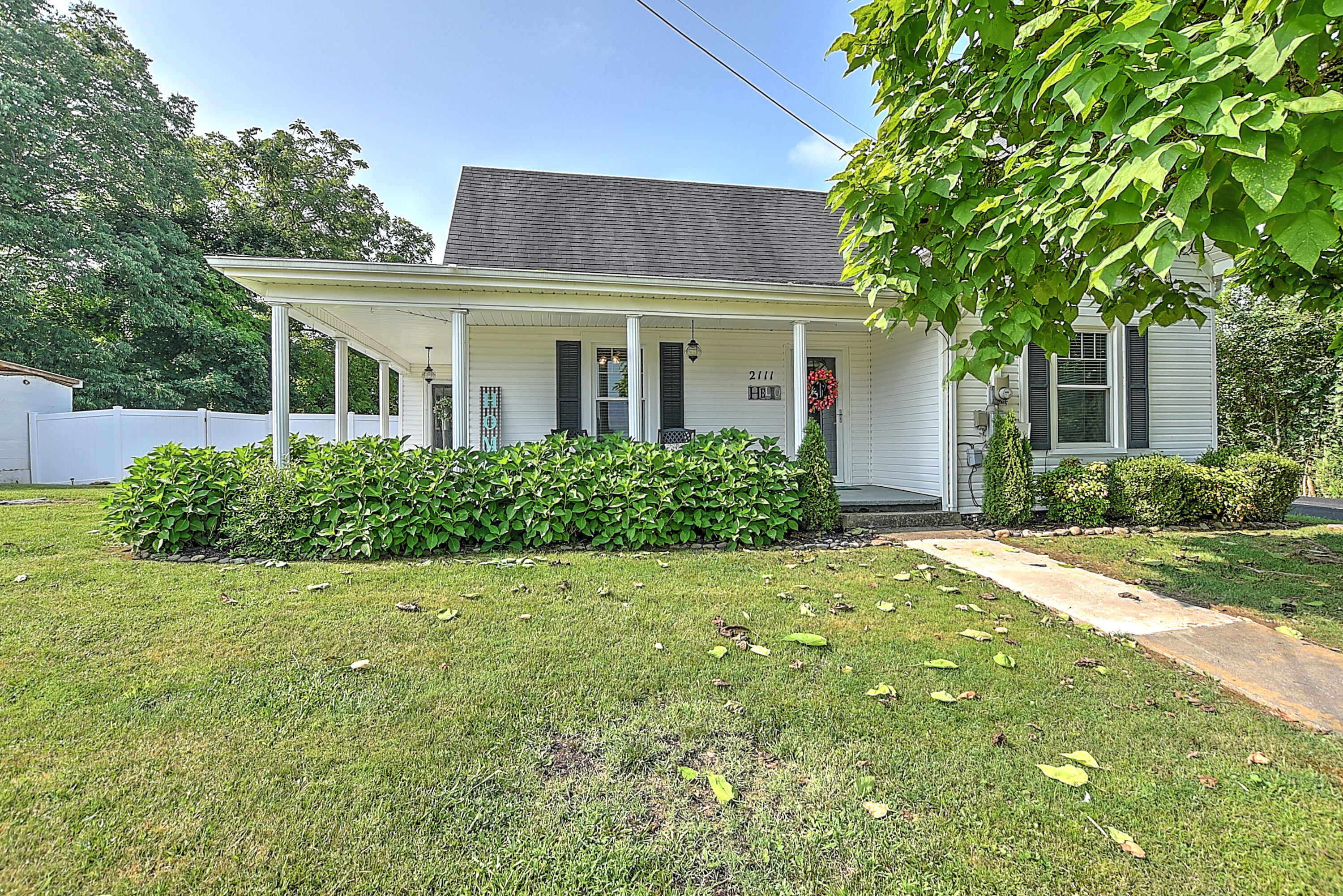 2111 Indian Ridge Road Johnson City, TN 37604 - Photo 1 of 23 1