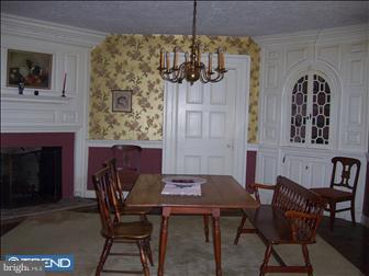 89 Juliustown Road Columbus, NJ 08022 - Photo 6 of 12 Dining Room