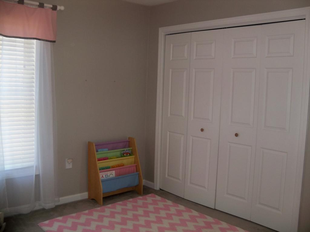 47 Ledge Road Pelham, NH 03076 - Photo 24 of 36
