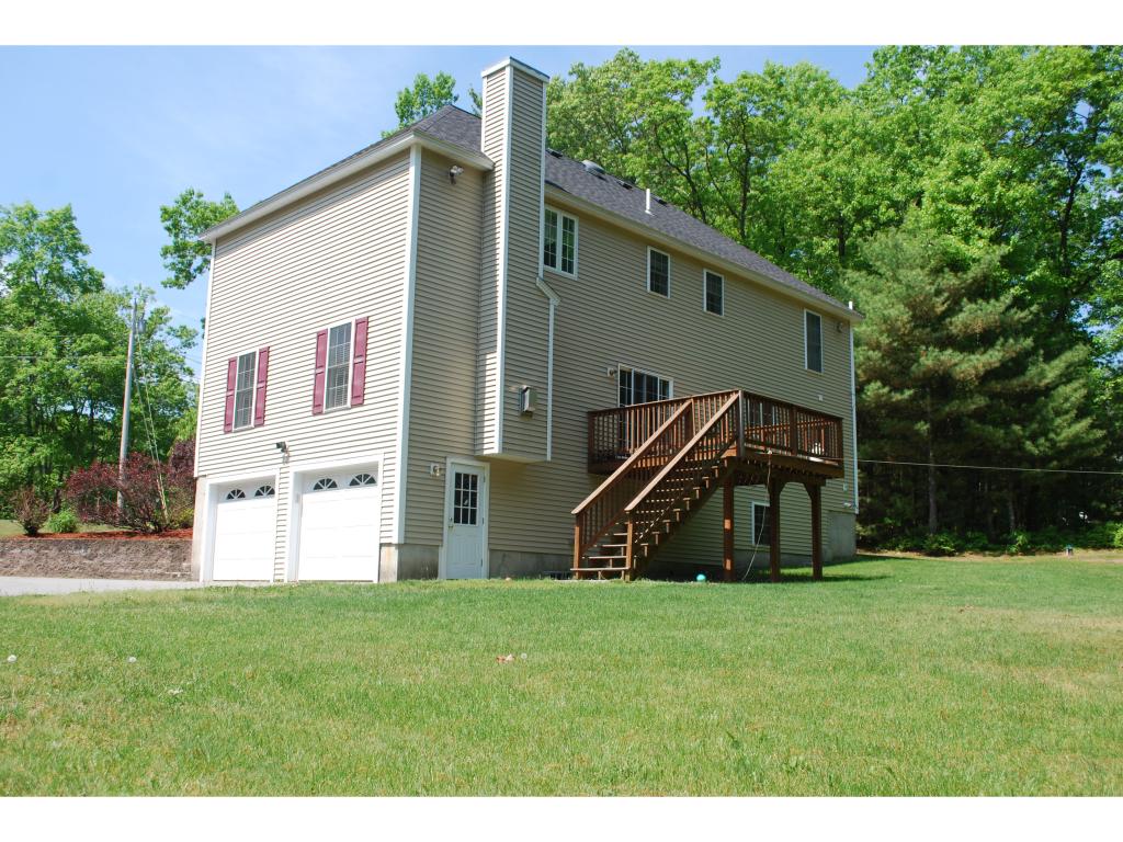 47 Ledge Road Pelham, NH 03076 - Photo 31 of 36