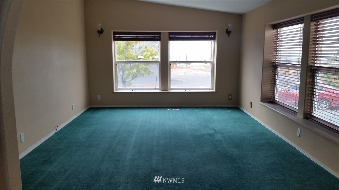 13195 Rd Q Northwest Quincy, WA 98848 - Photo 11 of 19