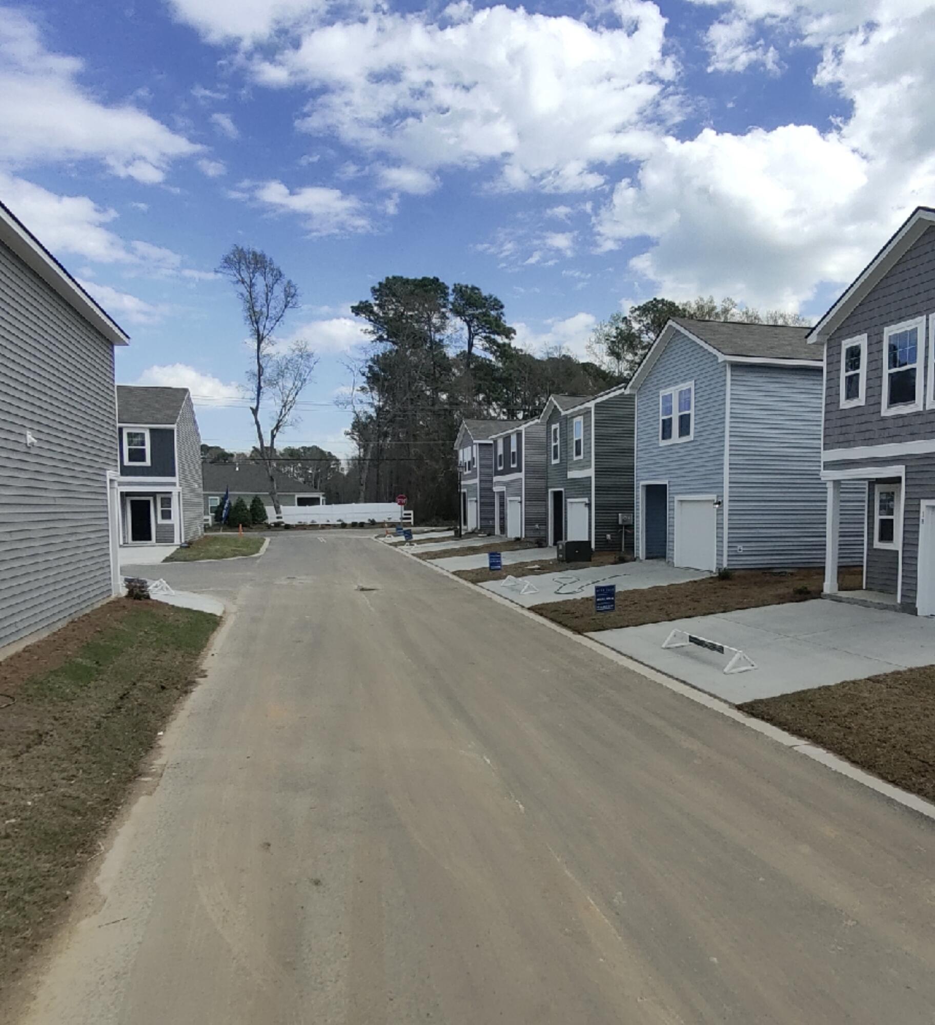 8867 Salamander Road, Unit 14 North Charleston, SC 29406 - Photo 12 of 13 Neighborhood