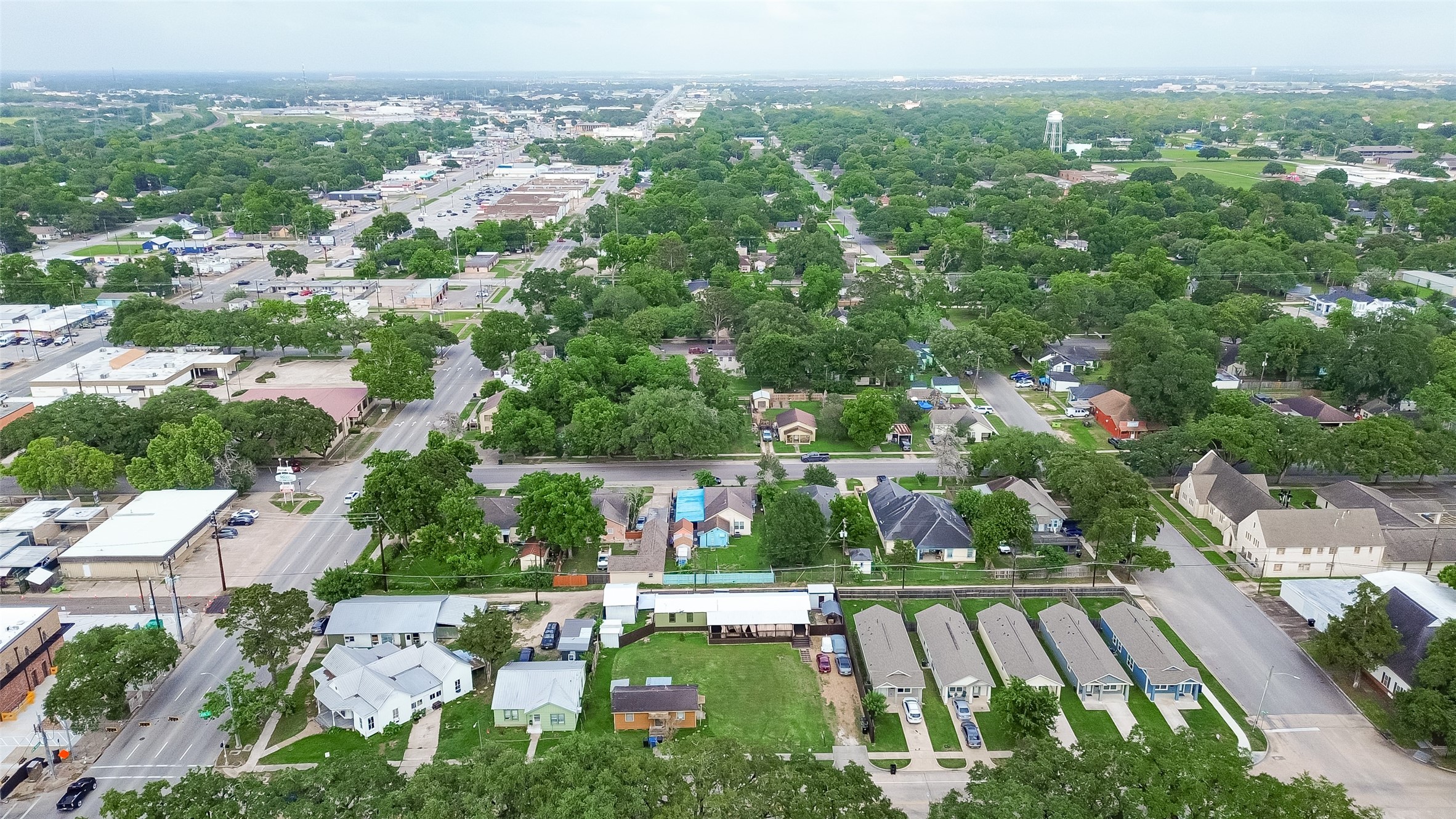 1113 4th Street Rosenberg, TX 77471 - Photo 5 of 14 Gallery Image 5