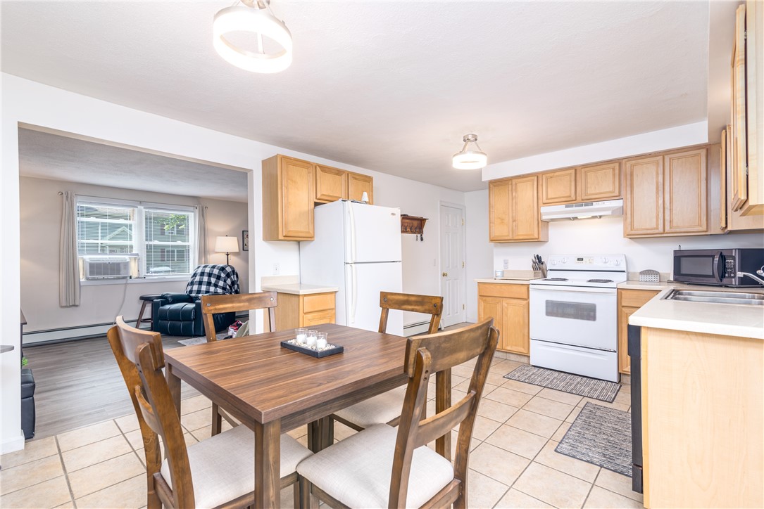 161 New River Road Lincoln, RI 02838 - Photo 13 of 30