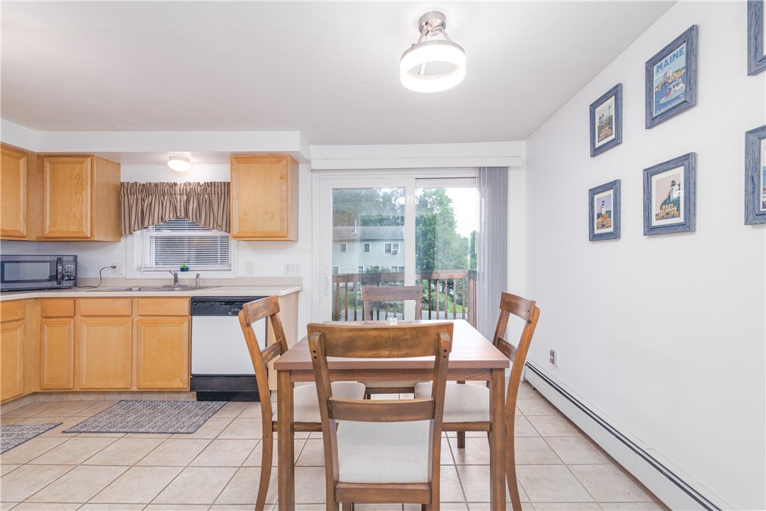 161 New River Road Lincoln, RI 02838 - Photo 7 of 30