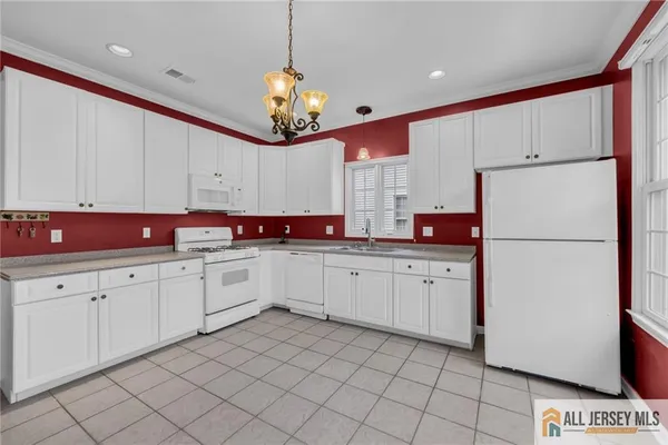 $624,900 | 12 Yates Road, Somerset, NJ 08873