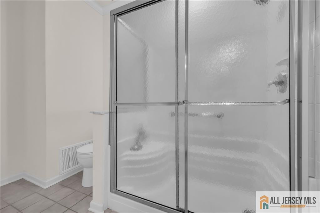 12 Yates Road Somerset, NJ 08873 - Photo 17 of 40