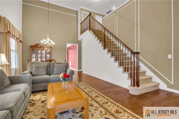 $624,900 | 12 Yates Road, Somerset, NJ 08873