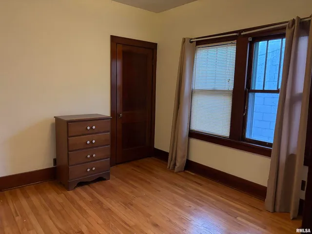 $129,900 | 3316 Avenue Of The Cities, Moline, IL 61265