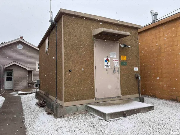 $129,900 | 3316 Avenue Of The Cities, Moline, IL 61265