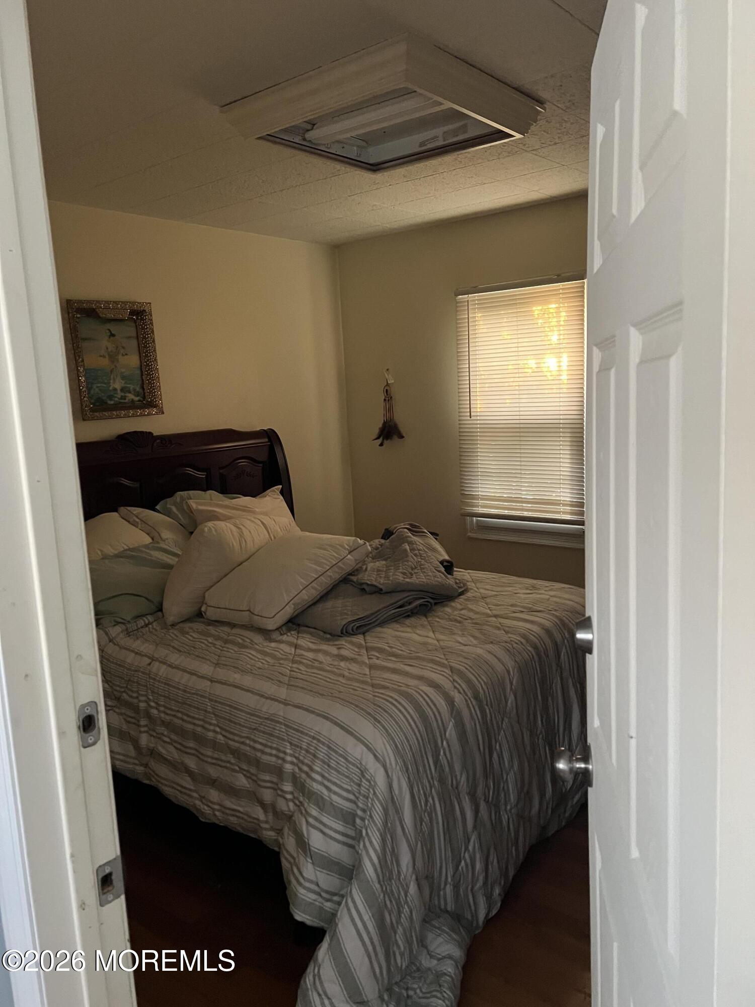 427 Sullivan Place Union Beach, NJ 07735 - Photo 6 of 17 IMG_4299