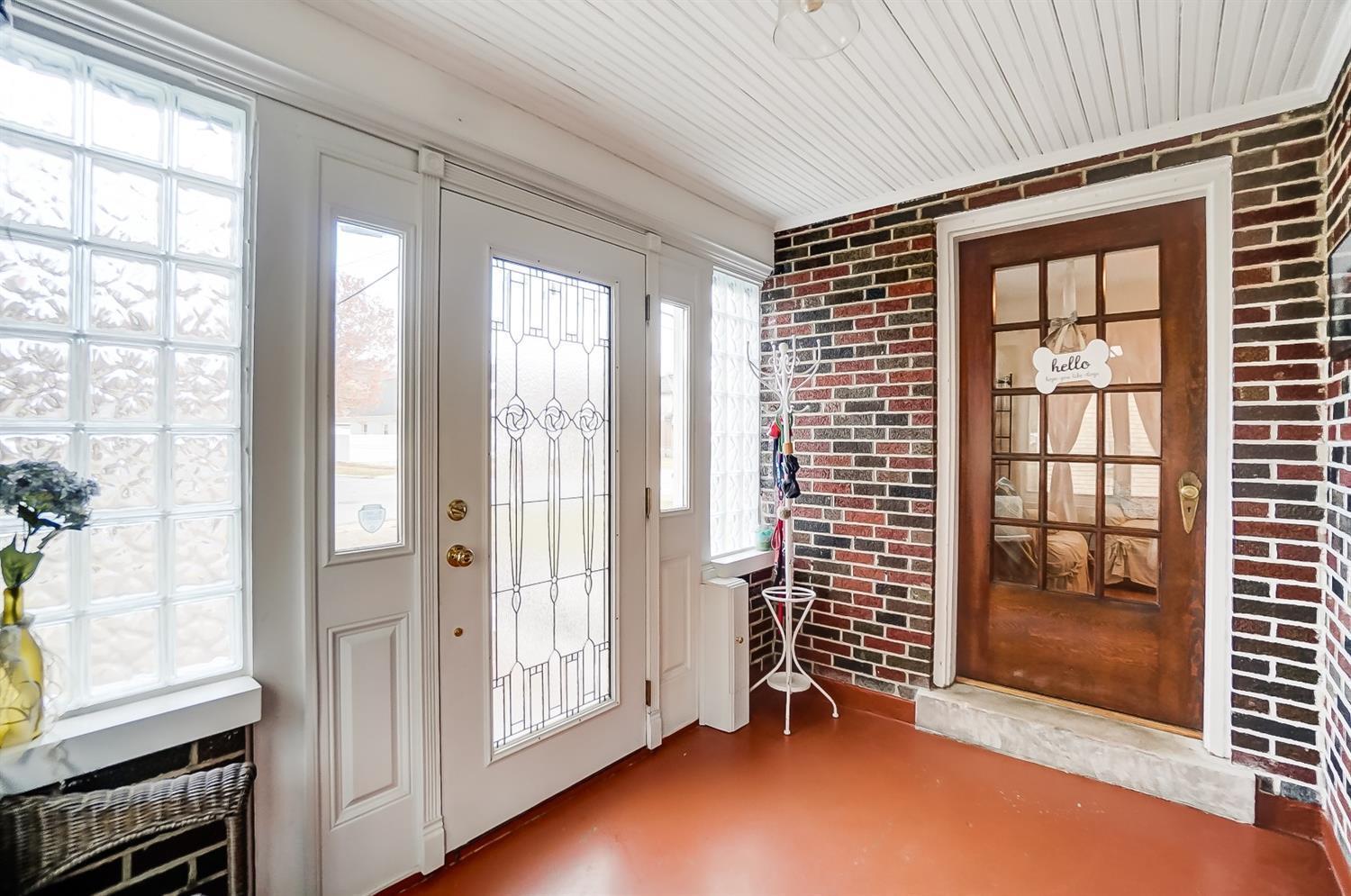 3735 Brotherton Road Cincinnati, OH 45209 - Photo 5 of 34 Gallery Image 5