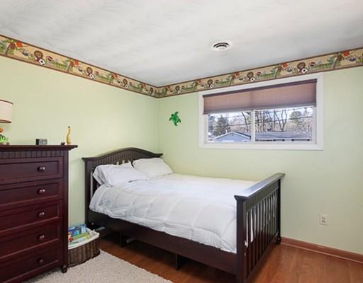 96 Lowther Road Framingham, MA 01701 - Photo 12 of 15 Gallery Image 12
