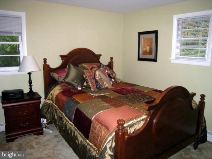8505 Overbrook Road Fairfax, VA 22031 - Photo 4 of 26 Bedroom