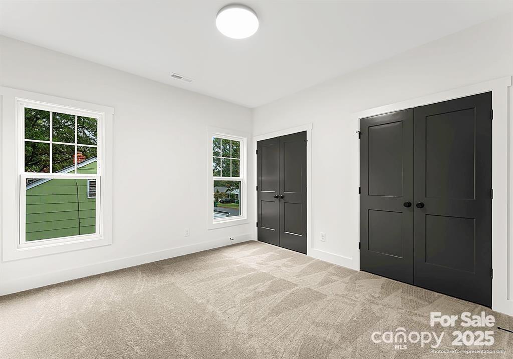 2074 Eaton Road Charlotte, NC 28205 - Photo 16 of 24 Gallery Image 16