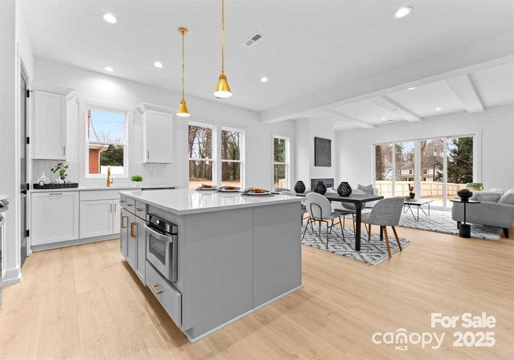 2074 Eaton Road Charlotte, NC 28205 - Photo 3 of 24 Gallery Image 3