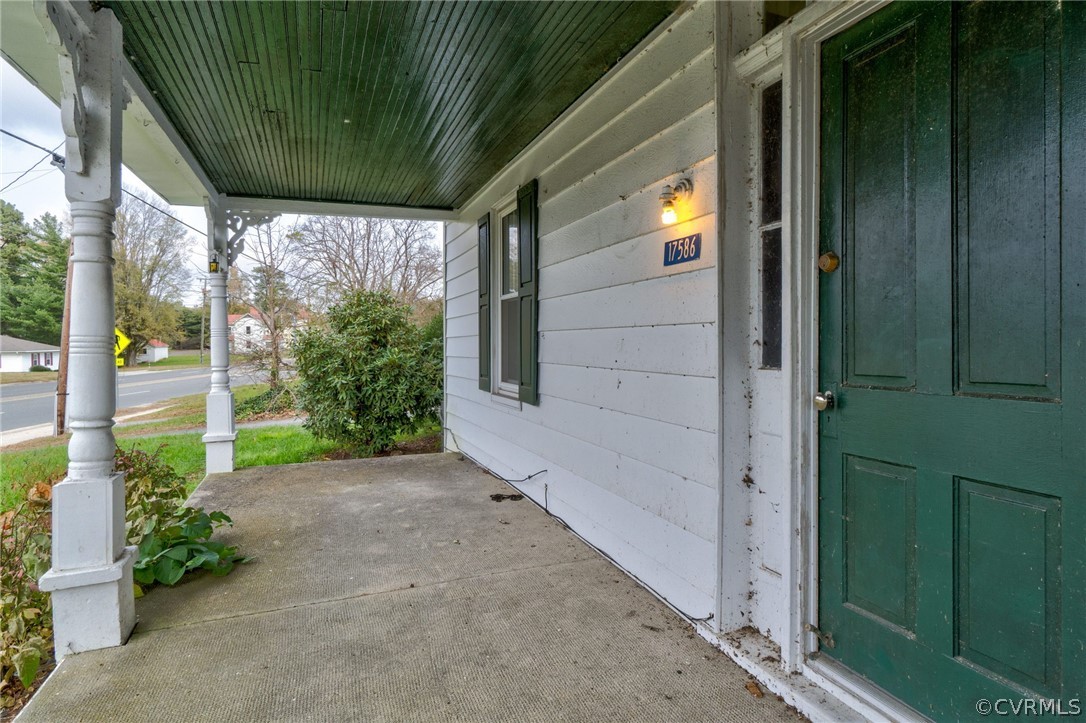 17586 Richmond Road Callao, VA 22435 - Photo 2 of 35 Gallery Image 2