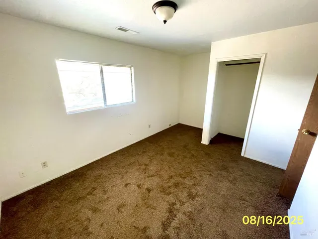 $184,900 | 26781 Hawk Drive, Willits, CA 95490