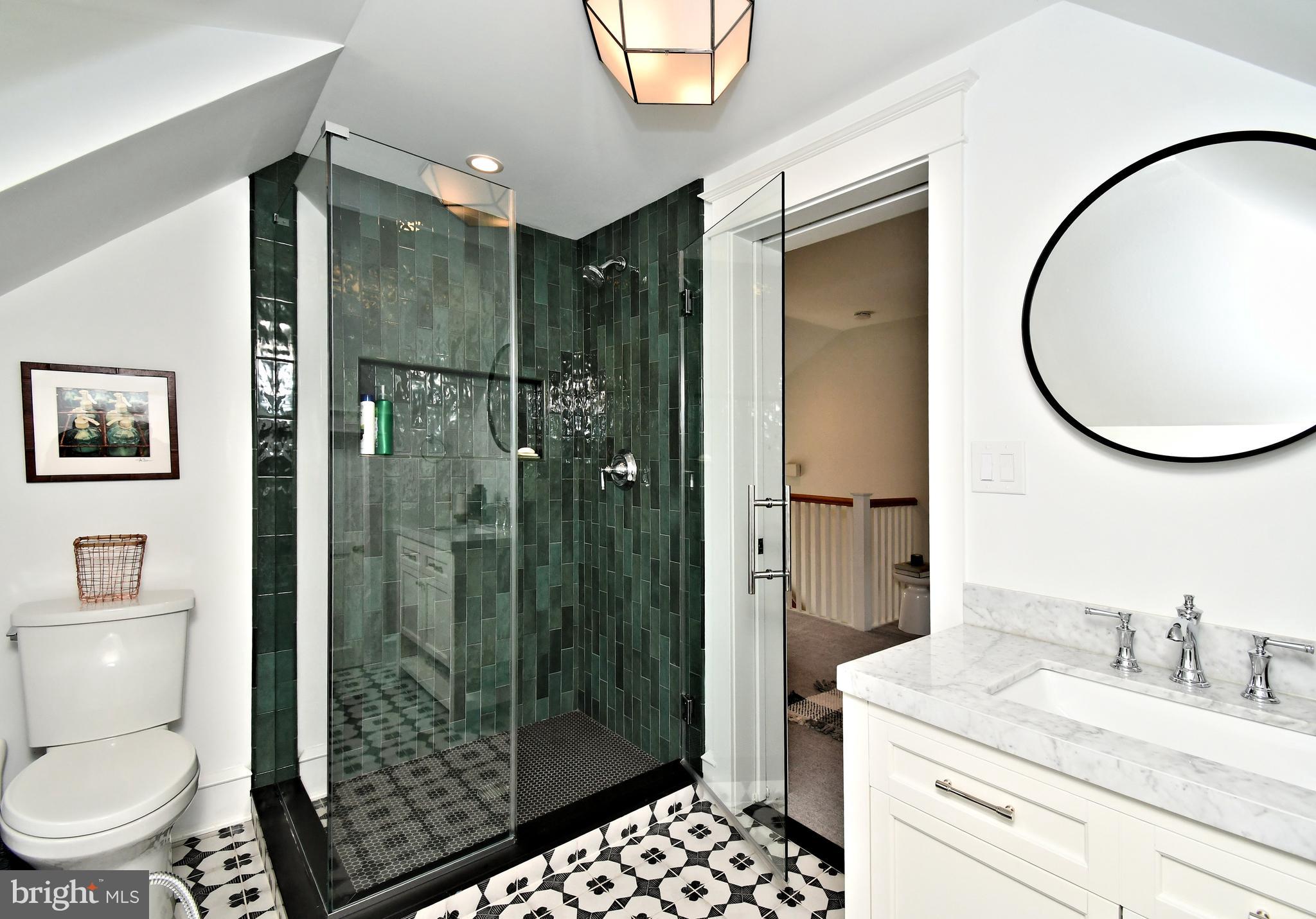 19 Croton Road Wayne, PA 19087 - Photo 50 of 64 Emerald Green Tiled Walk-in Shower & Niche